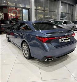 تويوتا أفالون